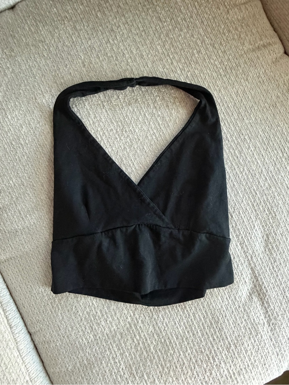 Women's Black Halter V-Neck Crop Top